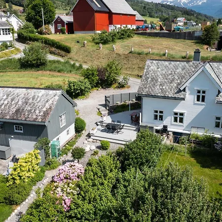 فيلة Lilleheim Reed