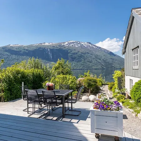 Lilleheim فيلة *