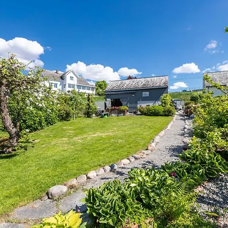 Lilleheim فيلة Reed